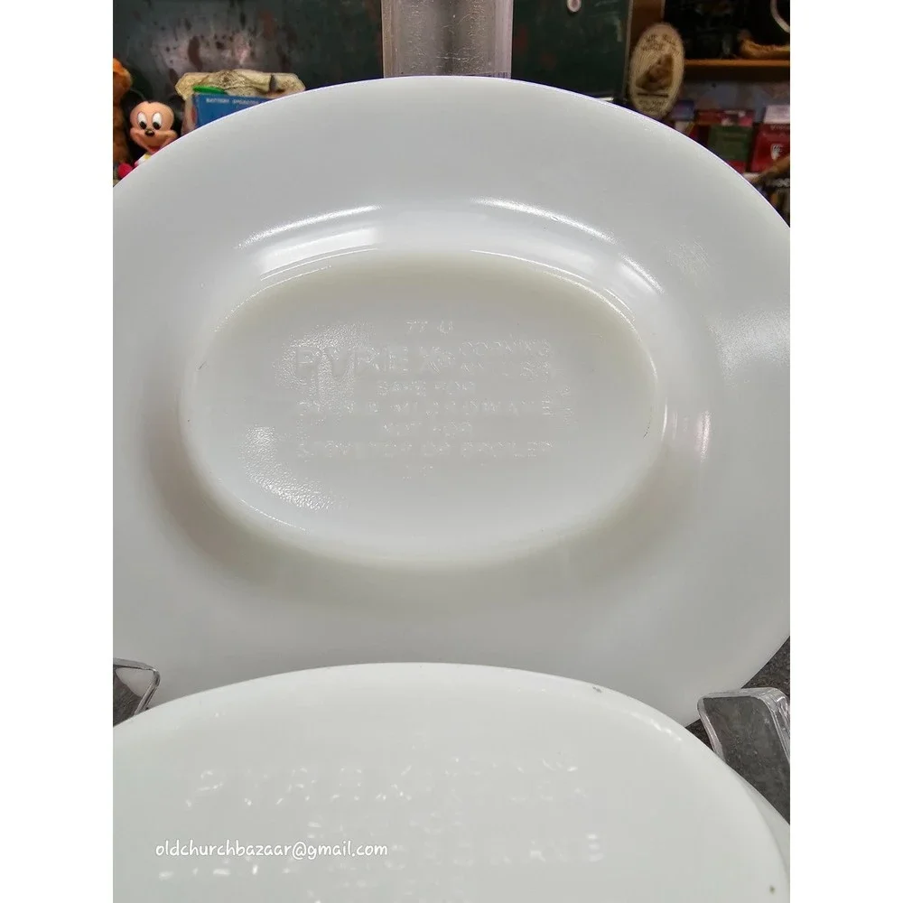 Vintage Pyrex #77-B & 77-U Gravy Boat & Under Plate "Woodland Brown" - Picture 8 of 8